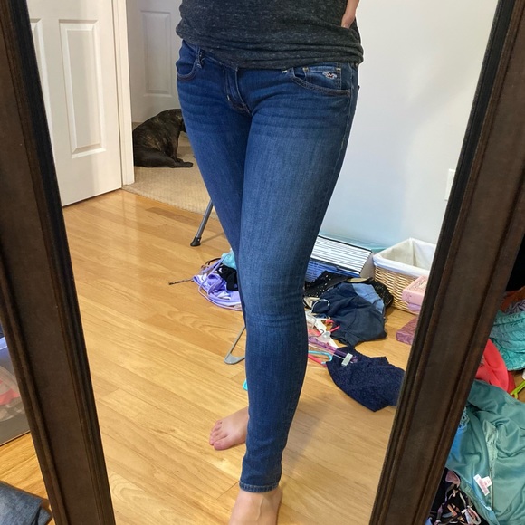 Hollister jeans - Picture 2 of 12